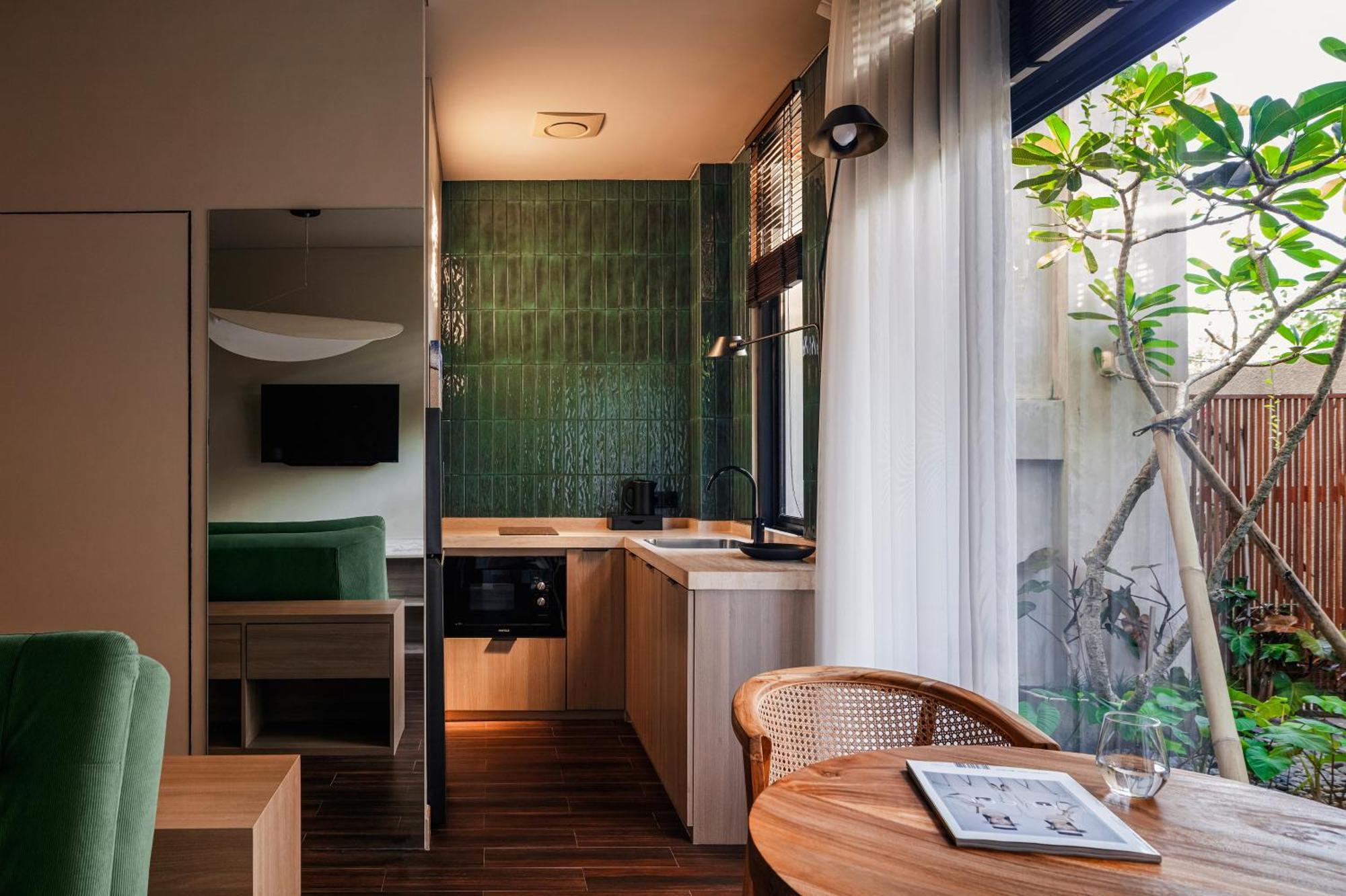 Aparthotel Aviator Bali Canggu Exterior foto